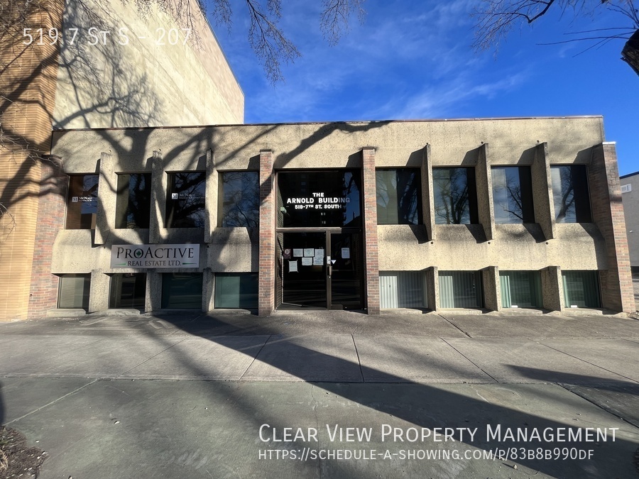 207-519 7 St S